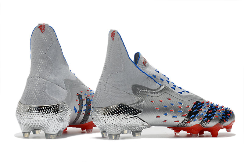 Chuteira Adidas Predator Freack + FG