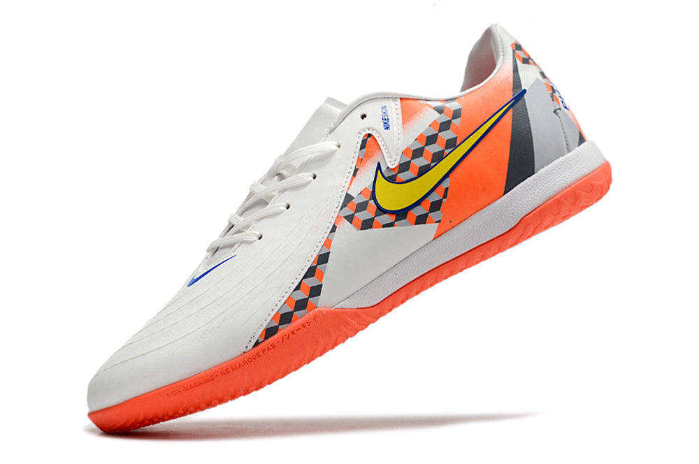 Chuteira Nike Phantom GX 2 IC