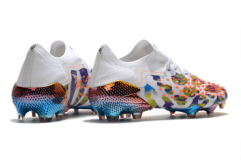 Chuteira Adidas Predator Freak .1 Low FG