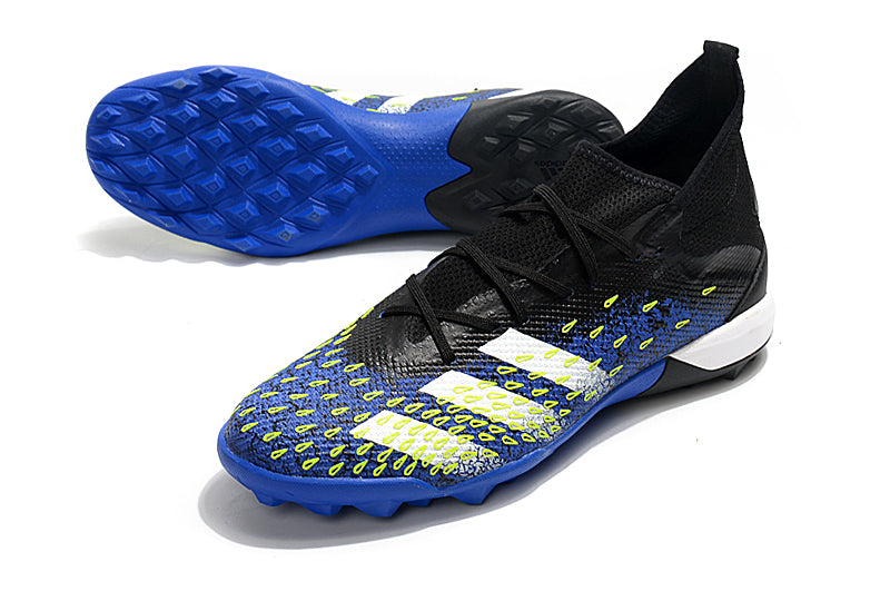 Chuteira Adidas Predator Freak .3 TF