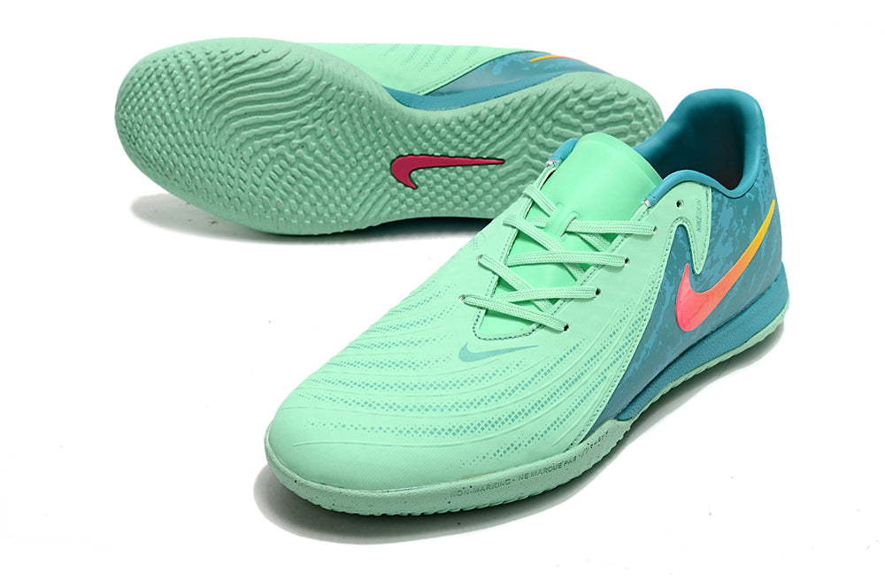 Chuteira Nike Phantom GX 2 IC