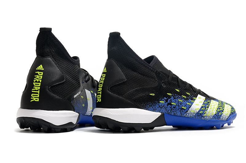 Chuteira Adidas Predator Freak .3 TF