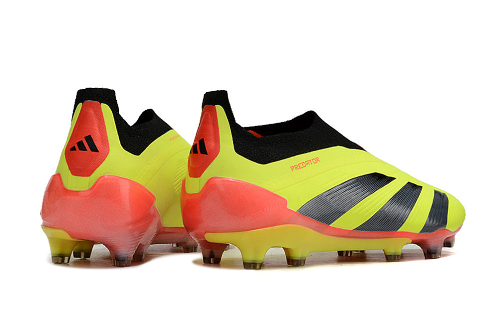 Chuteira Adidas Predator Elite Laceless Boots FG