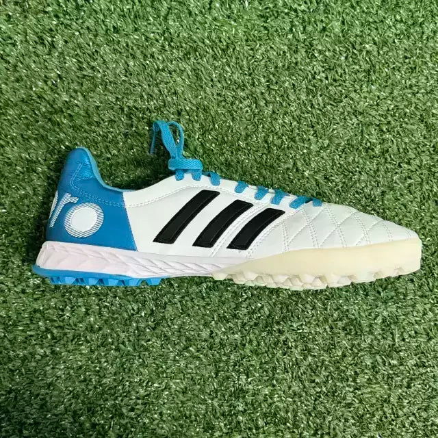 Chuteira Adidas Adipure 11 TF