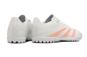 Chuteira Adidas Predator Club TF