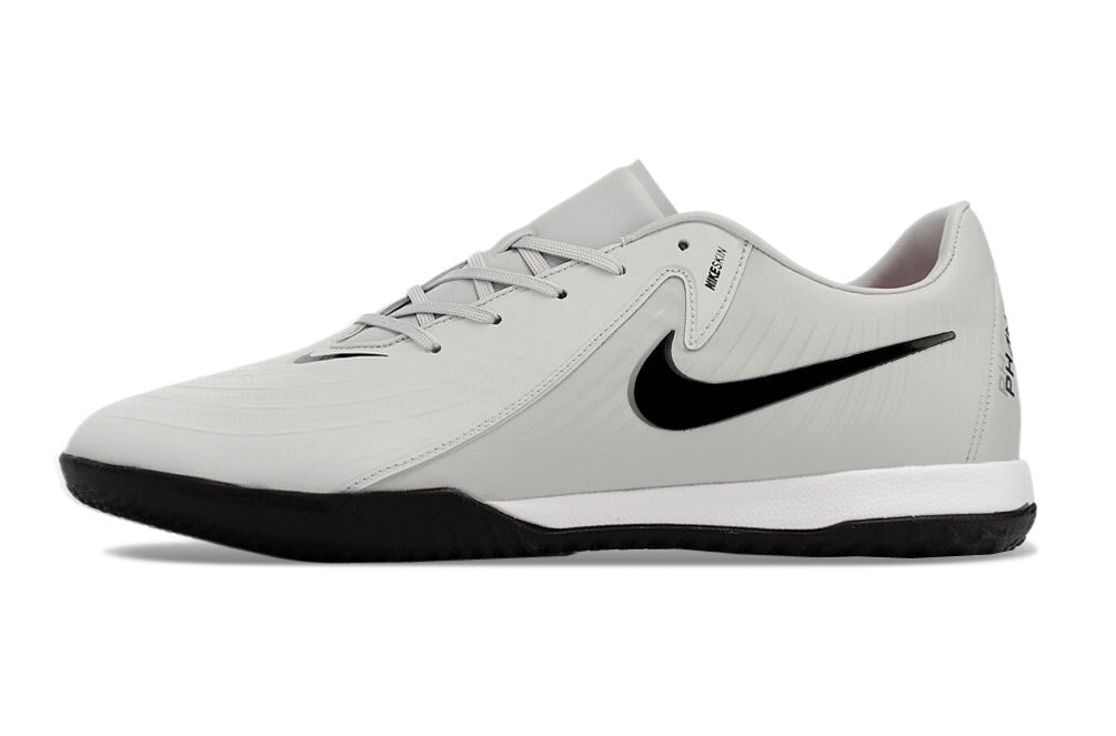 Chuteira Nike Phantom GX 2 IC