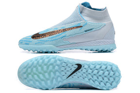 Chuteira Nike React Phantom GX Pro TF