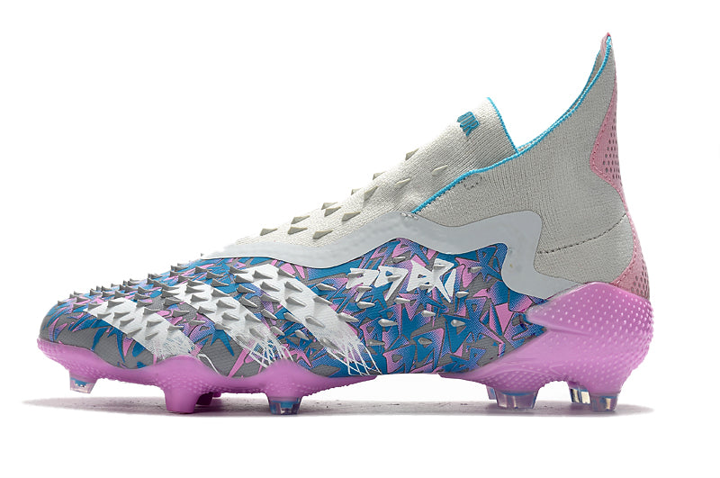 Chuteira Adidas Predator Freack + FG