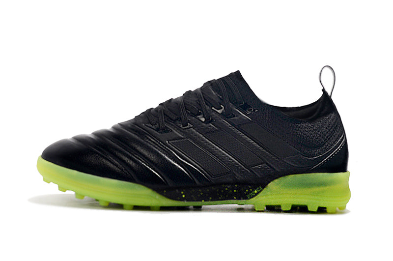 Chuteira Adidas Copa 20.1 TF