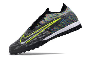 Chuteira Nike Phantom GX Elite TF