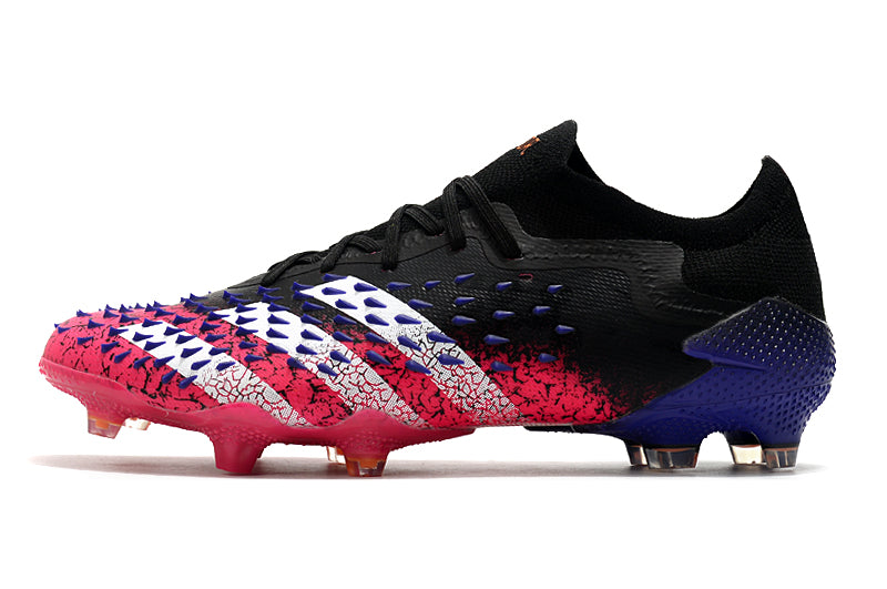 Chuteira Adidas Predator Freak .1 Low FG