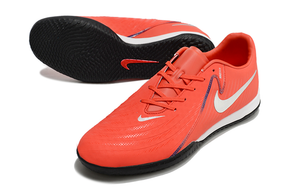 Chuteira Nike Phantom GX 2 IC