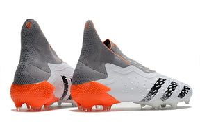 Chuteira Adidas Predator Freack + FG