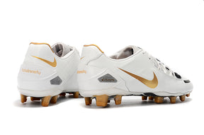 Chuteira Nike Total 90 Laser FG