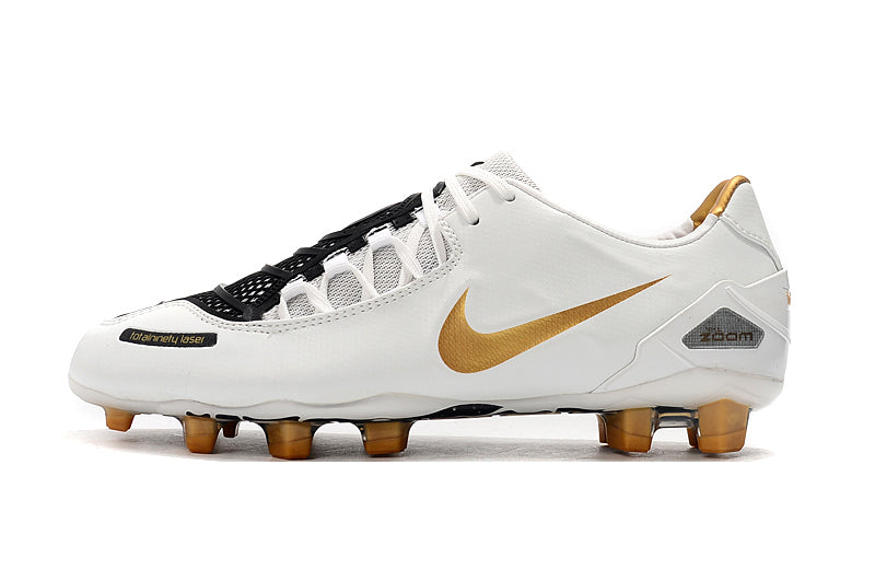 Chuteira Nike Total 90 Laser FG